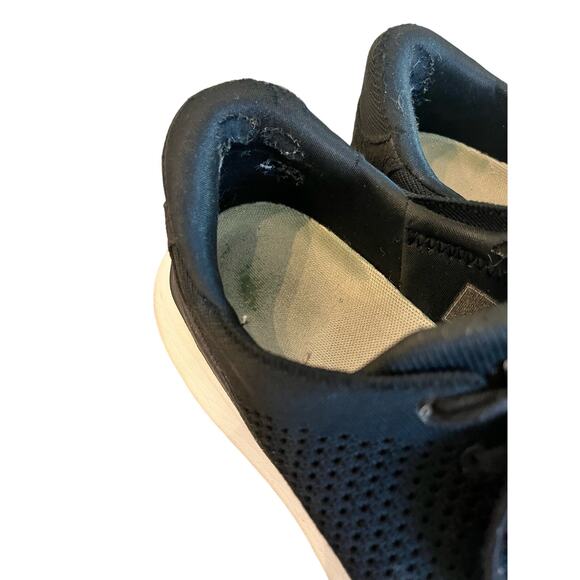 🌟3 for $35🌟 Kizik Women’s Lima Black Athletic Step-in No Hands Real Laces Size 9 - Picture 3 of 7